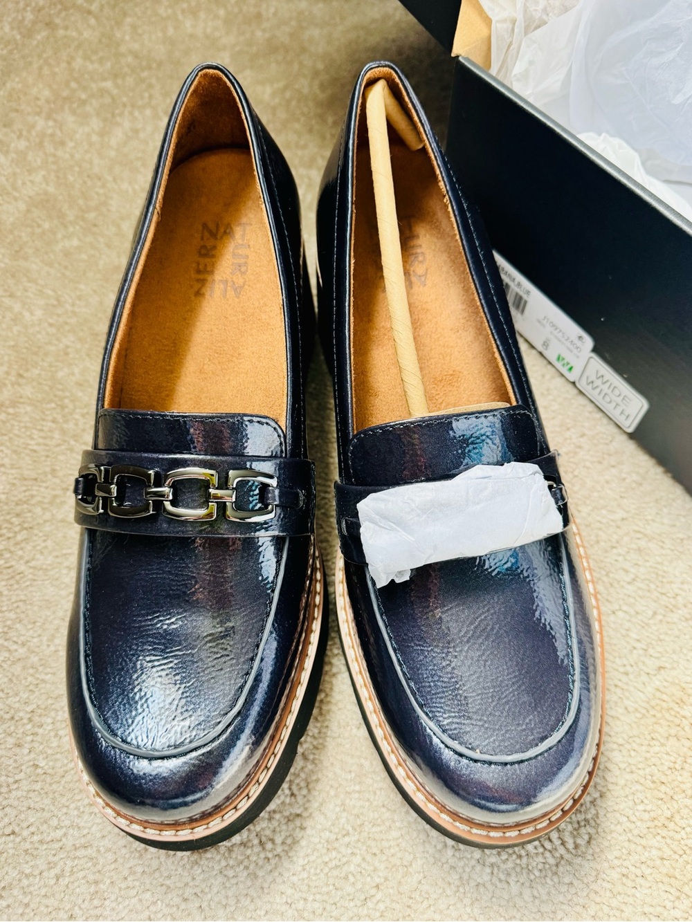 Naturalizer Cabana Blue Patent Leather Loafers 8W NIB